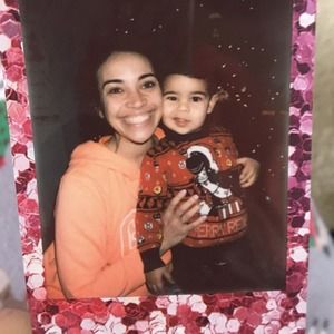 Meet your Posher, Traci